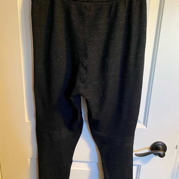 3/$30 Adidas soft knit cropped joggers zippered pockets comfy. - Picture 3 of 5